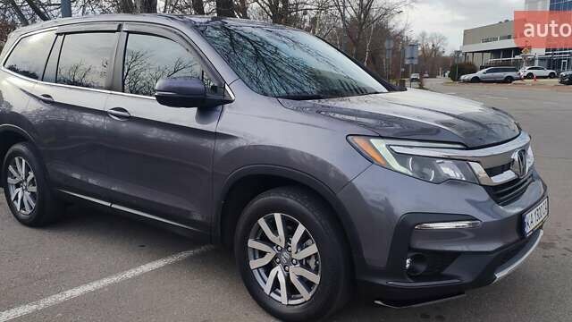 Серый Хонда Пилот, объемом двигателя 3.47 л и пробегом 30 тыс. км за 27700 $, фото 2 на Automoto.ua