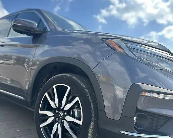 Серый Хонда Пилот, объемом двигателя 3.47 л и пробегом 21 тыс. км за 30000 $, фото 5 на Automoto.ua