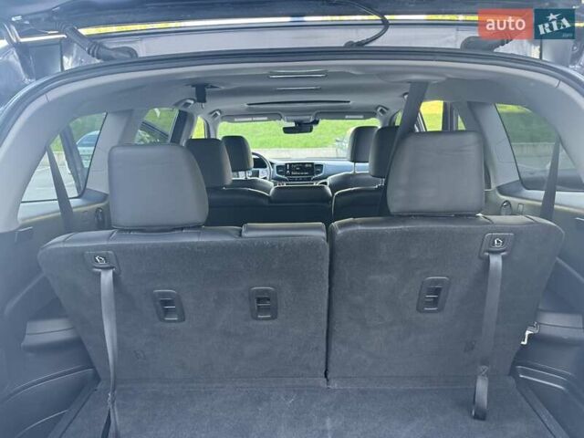 Серый Хонда Пилот, объемом двигателя 3.47 л и пробегом 29 тыс. км за 22499 $, фото 17 на Automoto.ua