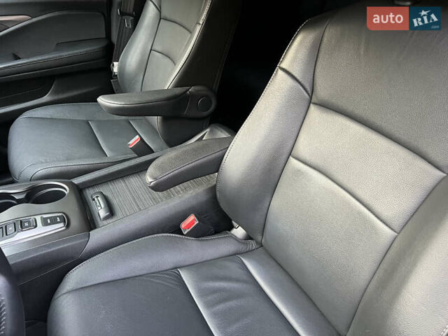 Серый Хонда Пилот, объемом двигателя 3.5 л и пробегом 35 тыс. км за 27300 $, фото 22 на Automoto.ua