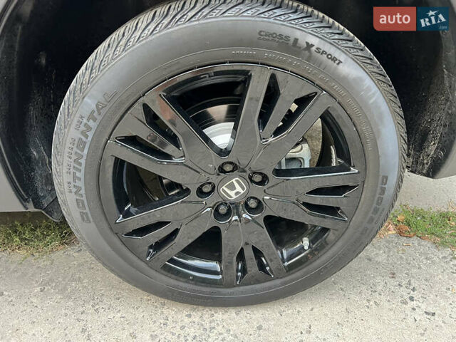 Серый Хонда Пилот, объемом двигателя 3.5 л и пробегом 35 тыс. км за 27300 $, фото 16 на Automoto.ua