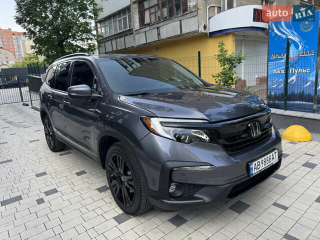 Серый Хонда Пилот, объемом двигателя 3.5 л и пробегом 35 тыс. км за 27300 $, фото 1 на Automoto.ua