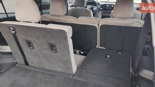 Серый Хонда Пилот, объемом двигателя 3.47 л и пробегом 30 тыс. км за 27700 $, фото 28 на Automoto.ua