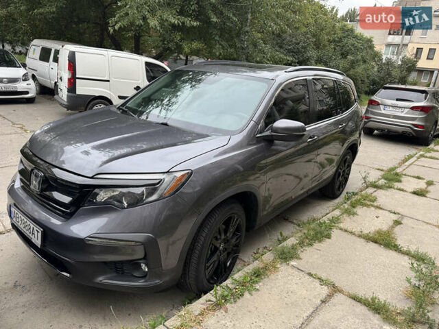 Серый Хонда Пилот, объемом двигателя 3.5 л и пробегом 35 тыс. км за 27300 $, фото 3 на Automoto.ua