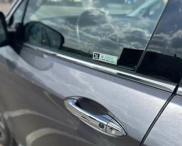 Серый Хонда Пилот, объемом двигателя 3.47 л и пробегом 21 тыс. км за 30000 $, фото 7 на Automoto.ua