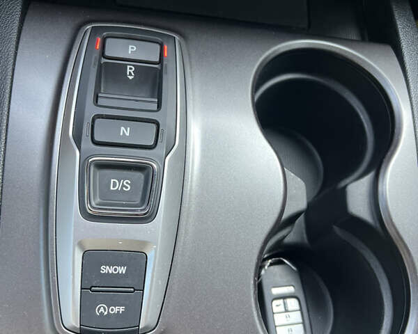 Серый Хонда Пилот, объемом двигателя 3.5 л и пробегом 35 тыс. км за 27300 $, фото 25 на Automoto.ua