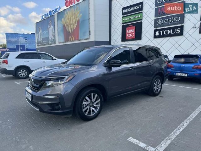 Серый Хонда Пилот, объемом двигателя 3.47 л и пробегом 29 тыс. км за 22499 $, фото 1 на Automoto.ua