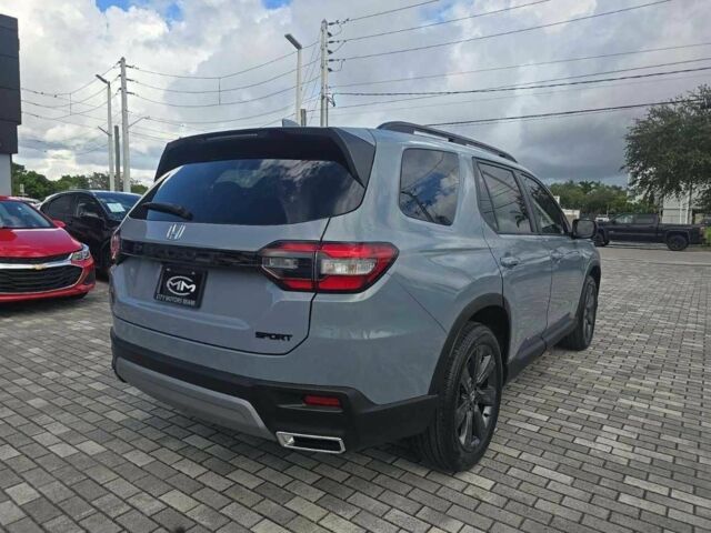 Серый Хонда Пилот, объемом двигателя 0 л и пробегом 10 тыс. км за 43000 $, фото 2 на Automoto.ua