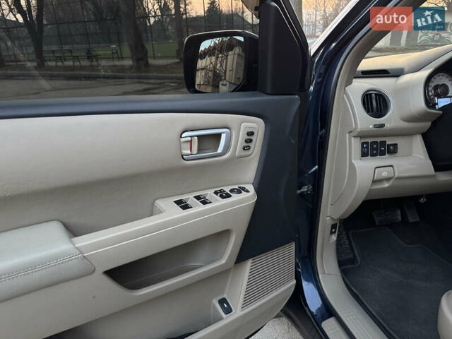 Синий Хонда Пилот, объемом двигателя 3.47 л и пробегом 190 тыс. км за 11000 $, фото 16 на Automoto.ua