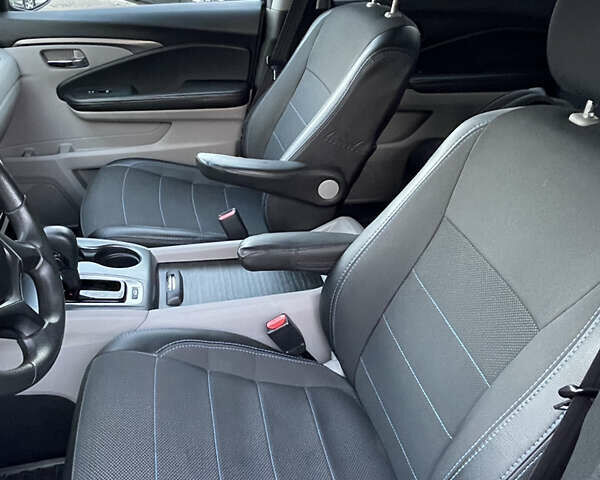 Синий Хонда Пилот, объемом двигателя 3.47 л и пробегом 133 тыс. км за 20450 $, фото 21 на Automoto.ua