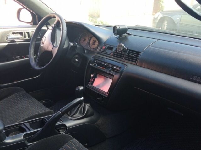 Черный Хонда Прелюд, объемом двигателя 2 л и пробегом 370 тыс. км за 7500 $, фото 3 на Automoto.ua