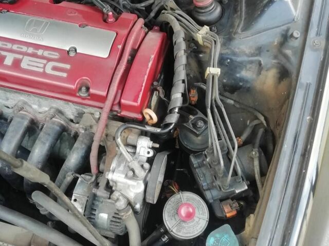 Черный Хонда Прелюд, объемом двигателя 2 л и пробегом 370 тыс. км за 7500 $, фото 7 на Automoto.ua