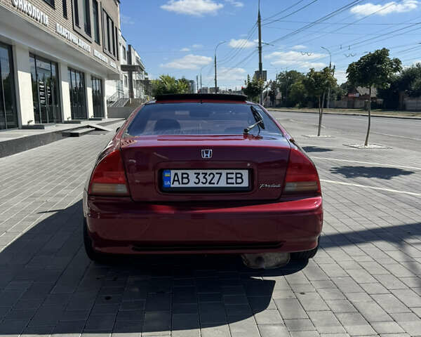 Красный Хонда Прелюд, объемом двигателя 2 л и пробегом 190 тыс. км за 4800 $, фото 1 на Automoto.ua