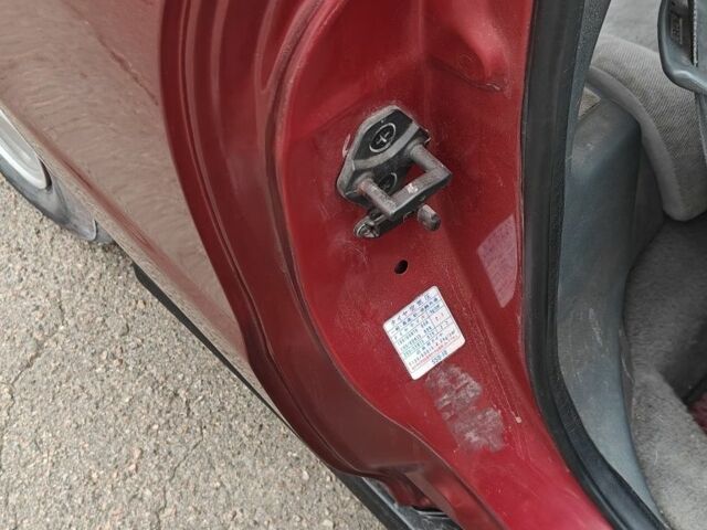 Червоний Хонда Прелюд, об'ємом двигуна 2.2 л та пробігом 292 тис. км за 3000 $, фото 1 на Automoto.ua