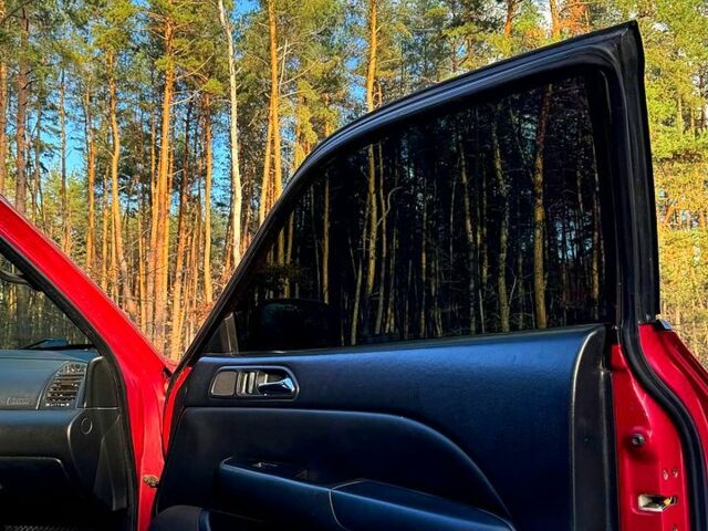 Красный Хонда Прелюд, объемом двигателя 2.2 л и пробегом 230 тыс. км за 5500 $, фото 6 на Automoto.ua