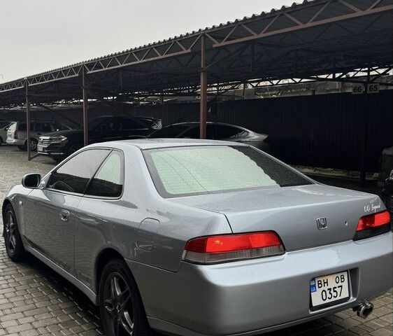 Серый Хонда Прелюд, объемом двигателя 2.2 л и пробегом 375 тыс. км за 4800 $, фото 2 на Automoto.ua