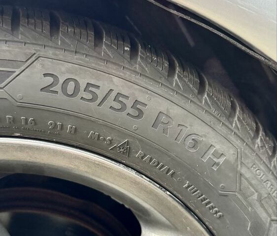 Серый Хонда Прелюд, объемом двигателя 2.2 л и пробегом 375 тыс. км за 4800 $, фото 14 на Automoto.ua