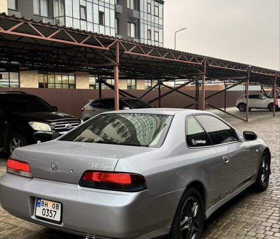 Серый Хонда Прелюд, объемом двигателя 2.2 л и пробегом 375 тыс. км за 4800 $, фото 3 на Automoto.ua