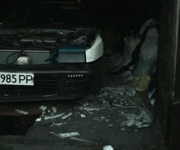 Синий Хонда Прелюд, объемом двигателя 1.8 л и пробегом 200 тыс. км за 650 $, фото 4 на Automoto.ua