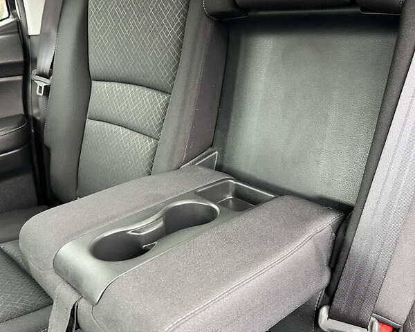 Белый Хонда Риджлайн, объемом двигателя 3.47 л и пробегом 87 тыс. км за 21900 $, фото 25 на Automoto.ua