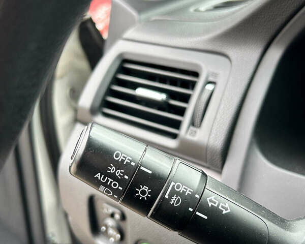 Белый Хонда Риджлайн, объемом двигателя 3.47 л и пробегом 87 тыс. км за 21900 $, фото 24 на Automoto.ua