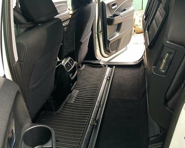 Білий Хонда Ріджлайн, об'ємом двигуна 3.5 л та пробігом 80 тис. км за 25500 $, фото 15 на Automoto.ua