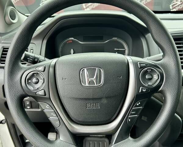 Білий Хонда Ріджлайн, об'ємом двигуна 3.47 л та пробігом 87 тис. км за 19900 $, фото 17 на Automoto.ua