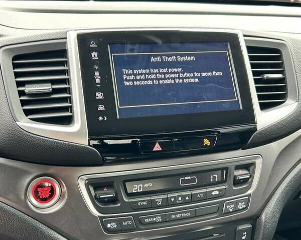 Білий Хонда Ріджлайн, об'ємом двигуна 3.47 л та пробігом 87 тис. км за 19900 $, фото 19 на Automoto.ua