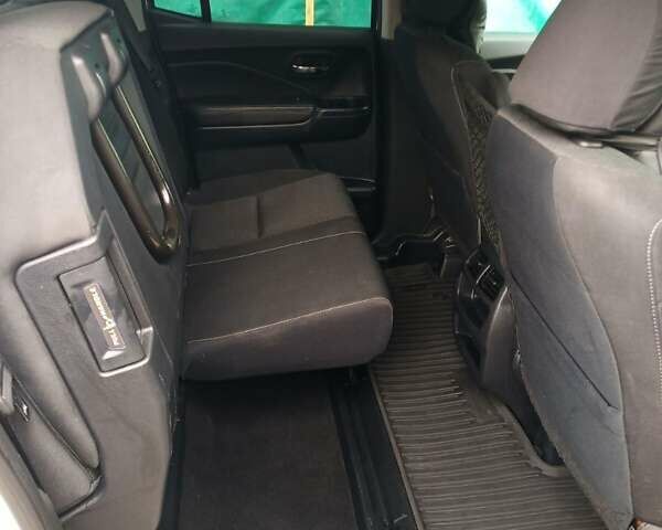 Білий Хонда Ріджлайн, об'ємом двигуна 3.5 л та пробігом 80 тис. км за 25500 $, фото 29 на Automoto.ua