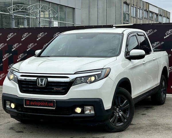 Белый Хонда Риджлайн, объемом двигателя 3.47 л и пробегом 87 тыс. км за 21900 $, фото 2 на Automoto.ua