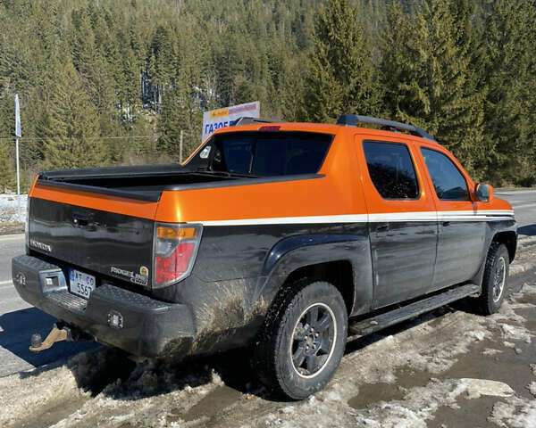 Черный Хонда Риджлайн, объемом двигателя 3.5 л и пробегом 255 тыс. км за 16800 $, фото 3 на Automoto.ua