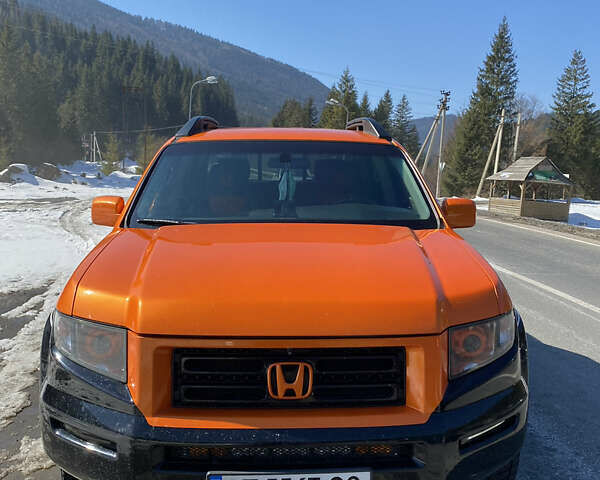 Черный Хонда Риджлайн, объемом двигателя 3.5 л и пробегом 255 тыс. км за 16800 $, фото 1 на Automoto.ua