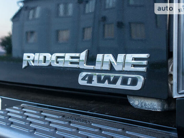 Черный Хонда Риджлайн, объемом двигателя 3.5 л и пробегом 130 тыс. км за 13500 $, фото 22 на Automoto.ua