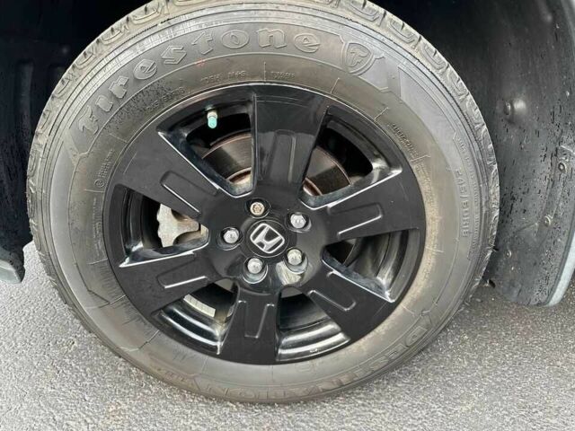 Черный Хонда Риджлайн, объемом двигателя 3.5 л и пробегом 35 тыс. км за 7900 $, фото 8 на Automoto.ua