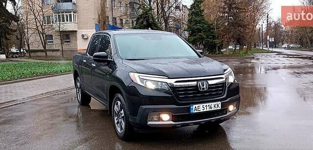 Хонда Ріджлайн 2018 у Новомосковске на Automoto.ua Чорний Хонда Ріджлайн, об'ємом двигуна 3.5 л та пробігом 67 тис. км за 26000 $, фото 23 на Automoto.ua
