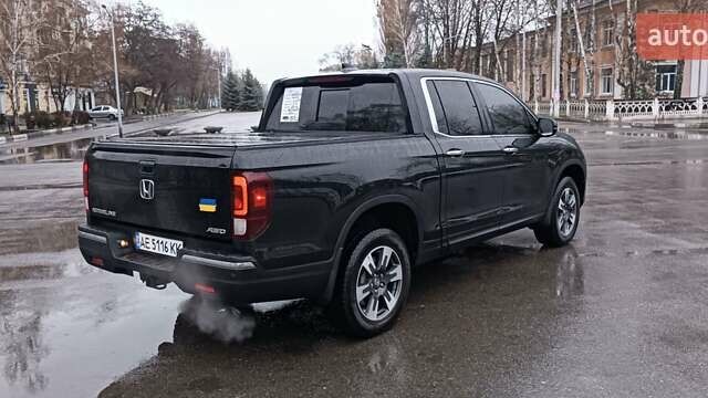 Черный Хонда Риджлайн, объемом двигателя 3.5 л и пробегом 65 тыс. км за 26500 $, фото 33 на Automoto.ua