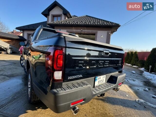 Чорний Хонда Ріджлайн, об'ємом двигуна 3.45 л та пробігом 1 тис. км за 41500 $, фото 7 на Automoto.ua