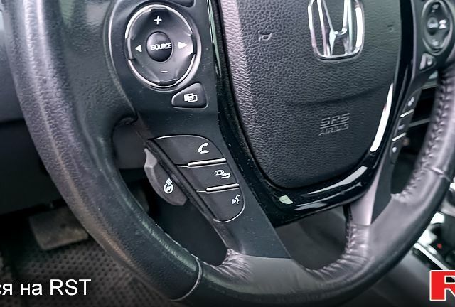 Чорний Хонда Ріджлайн, об'ємом двигуна 3.5 л та пробігом 67 тис. км за 26000 $, фото 10 на Automoto.ua