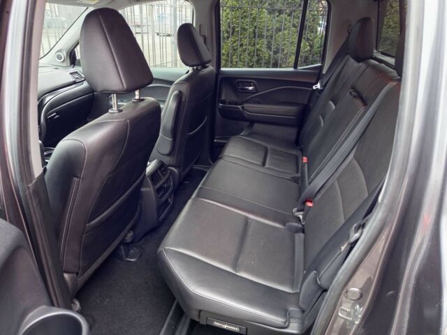 Сірий Хонда Ріджлайн, об'ємом двигуна 3.5 л та пробігом 161 тис. км за 25000 $, фото 20 на Automoto.ua