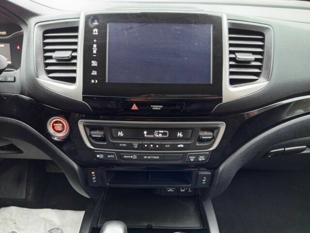 Сірий Хонда Ріджлайн, об'ємом двигуна 3.5 л та пробігом 161 тис. км за 25000 $, фото 14 на Automoto.ua