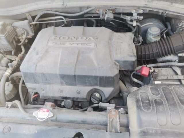 Синий Хонда Риджлайн, объемом двигателя 3.5 л и пробегом 340 тыс. км за 5200 $, фото 4 на Automoto.ua