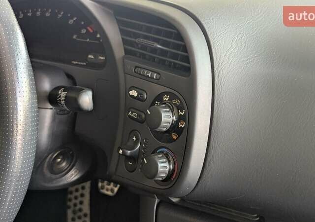 Серый Хонда С2000, объемом двигателя 2 л и пробегом 54 тыс. км за 42000 $, фото 37 на Automoto.ua