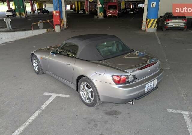 Серый Хонда С2000, объемом двигателя 2 л и пробегом 54 тыс. км за 42000 $, фото 8 на Automoto.ua