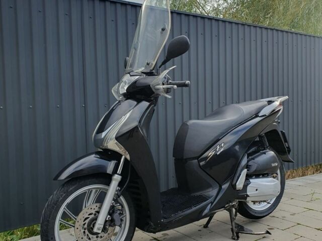 Хонда SH 125, об'ємом двигуна 0.13 л та пробігом 0 тис. км за 1550 $, фото 3 на Automoto.ua