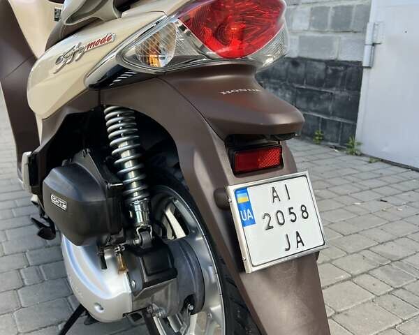 Хонда SH 125, об'ємом двигуна 0 л та пробігом 24 тис. км за 2800 $, фото 18 на Automoto.ua