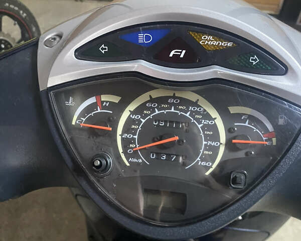 Синий Хонда SH 125, объемом двигателя 0.12 л и пробегом 9 тыс. км за 1150 $, фото 8 на Automoto.ua