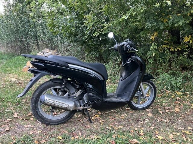 Хонда SH 150, объемом двигателя 0.15 л и пробегом 0 тыс. км за 740 $, фото 7 на Automoto.ua