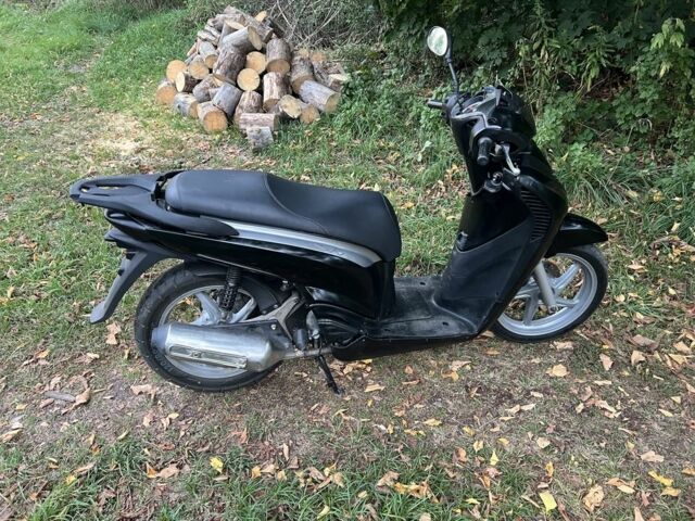 Хонда SH 150, объемом двигателя 0.15 л и пробегом 0 тыс. км за 740 $, фото 2 на Automoto.ua