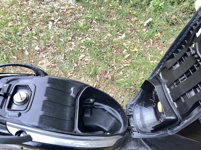 Хонда SH 150, объемом двигателя 0.15 л и пробегом 0 тыс. км за 740 $, фото 6 на Automoto.ua