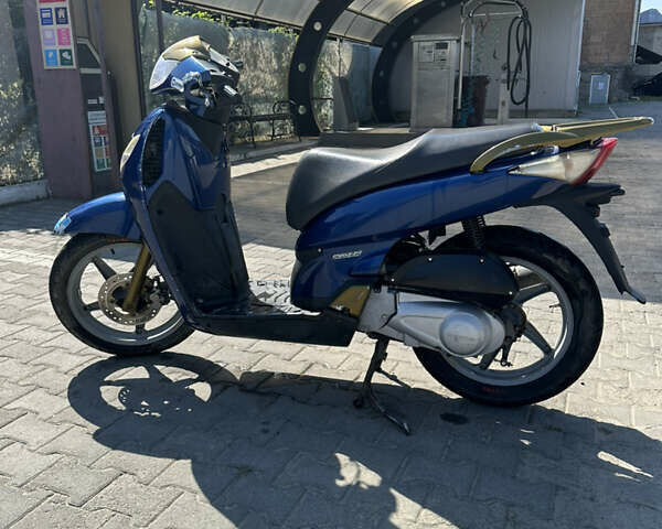 Хонда SH 150, объемом двигателя 0.15 л и пробегом 1 тыс. км за 1000 $, фото 3 на Automoto.ua